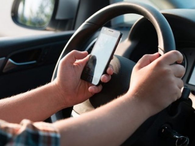 Editais notificam condutores com direito de dirigir suspenso