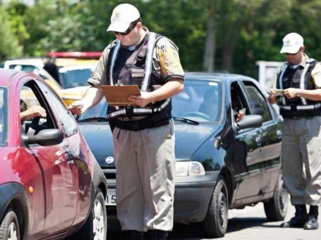 13,5 mil motoristas são autuados nas rodovias gaúchas