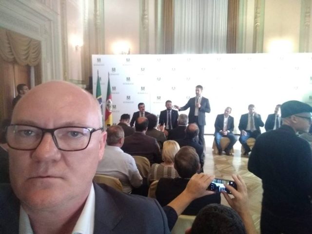 Prefeito de Arroio do Tigre, em audiência com o governador, tratou sobre atrasos nos repasses na área da Saúde