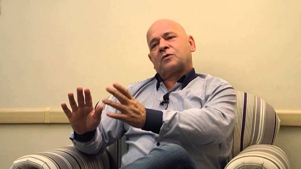 “Cada ouvinte pode transformar sua vida e seu dia a dia se começar a agir positivamente”, diz palestrante