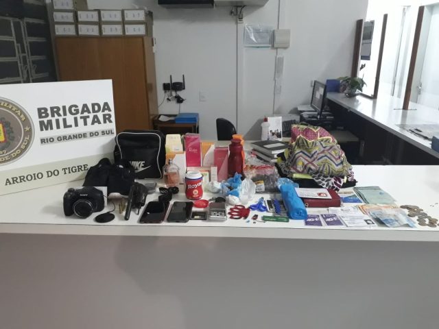 Brigada Militar de Arroio do Tigre realiza prisão por tráfico de drogas, porte Ilegal de arma e corrupção de menores