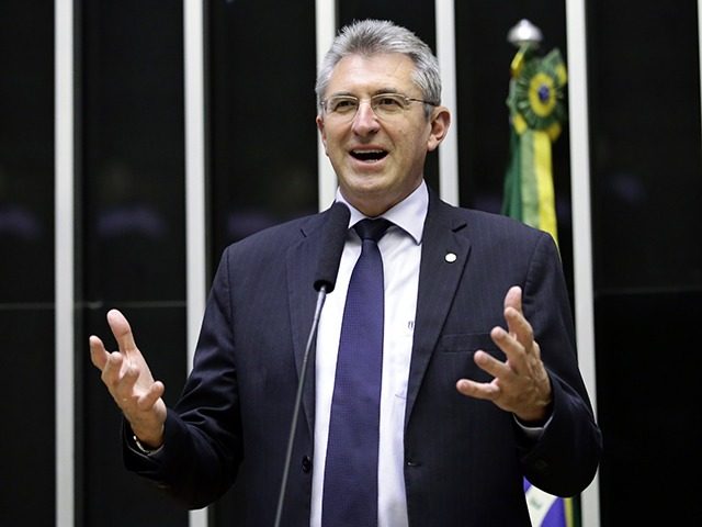 Schuch cobra agilidade na liberação da emenda para construção do Centro Médico Regional em Sobradinho