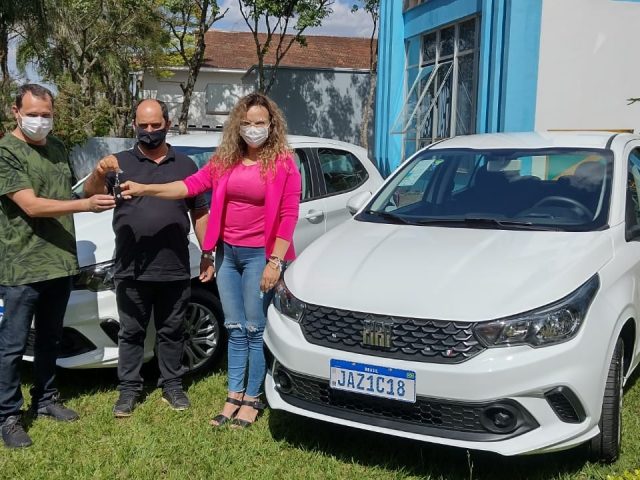 Secretaria de saúde de Salto do Jacuí rebe dois novos veículos