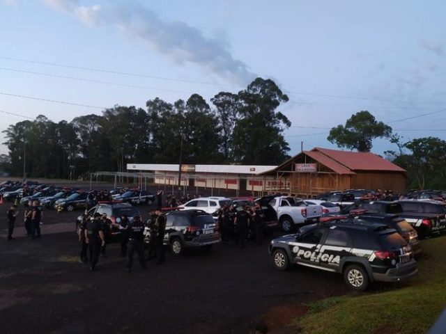 Mais de R$ 600 mil extorquidos, ameaças e ordens de prisão falsas: como agiam criminosos alvo de ofensivas contra golpes dos nudes no RS