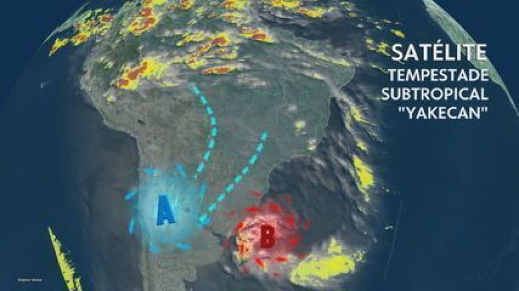 Com alerta de tempestade, mais escolas e universidades do Estado suspendem atividades