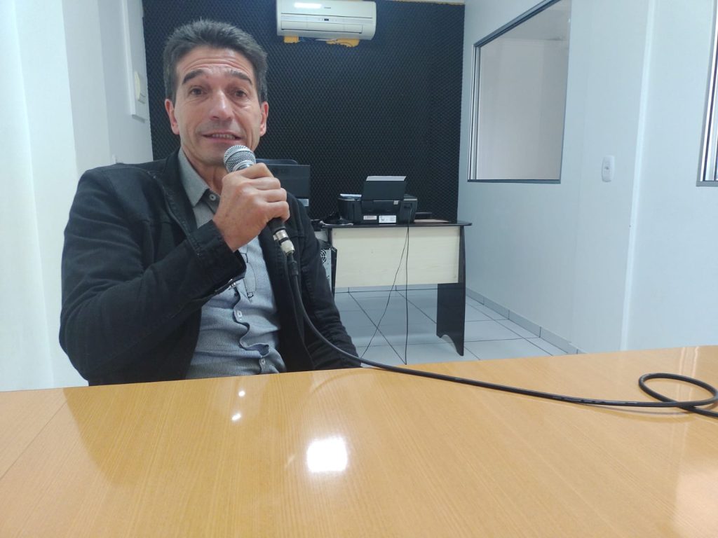 Prefeito de Segredo destaca obras concluídas e o trabalho da recuperação das estradas