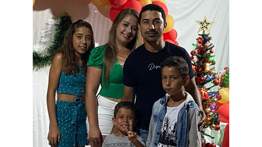 Casal que morreu em acidente estava levando filho para jogar futebol em Campos Borges