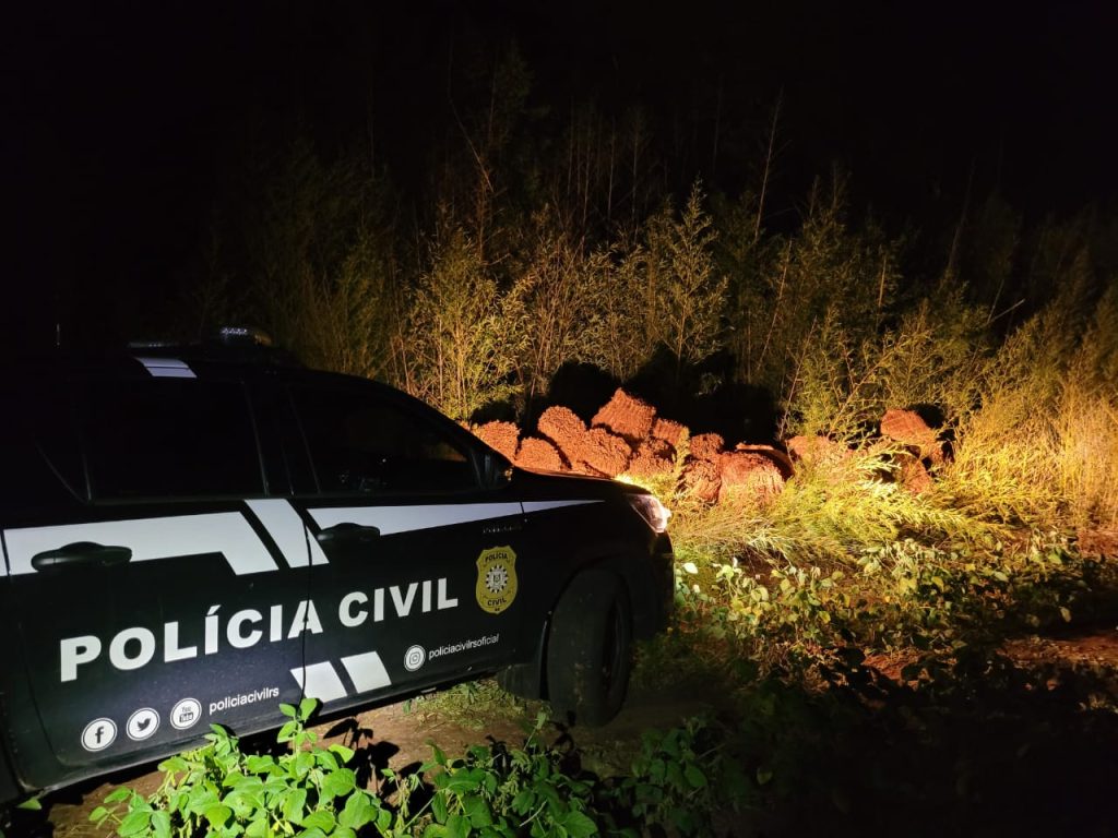 Delegado relata ação que culminou com a recuperação de carga de tabaco roubada na RSC 481