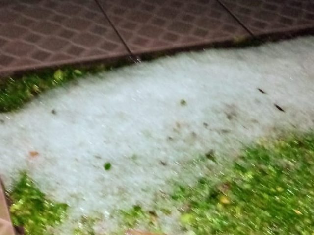 Queda de granizo é registrado no interior de Estrela Velha