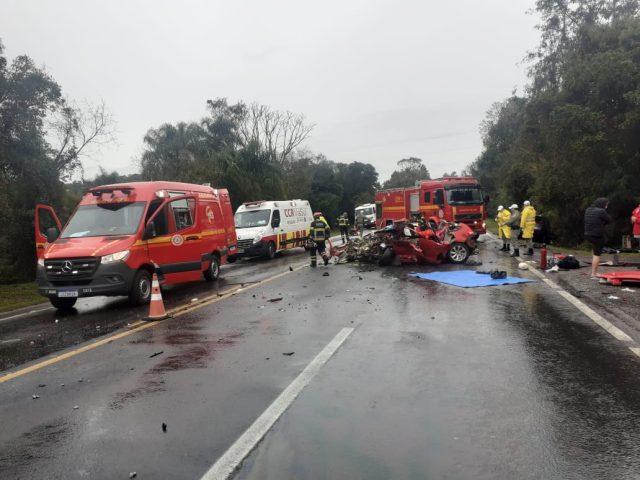 Grave acidente na BR-386 em Mormaço deixa dois mortos e três feridos