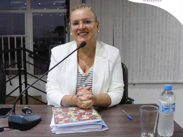 A vereadora Cleres Revelante, de Salto do Jacuí, deixou o PT  e retornou ao PDT