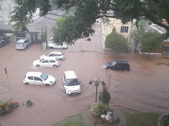 Em decorrência das chuvas, Rio Grande do Sul já contabiliza 100 mortes
