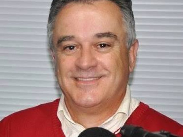 Congresso vota pensando nas urnas