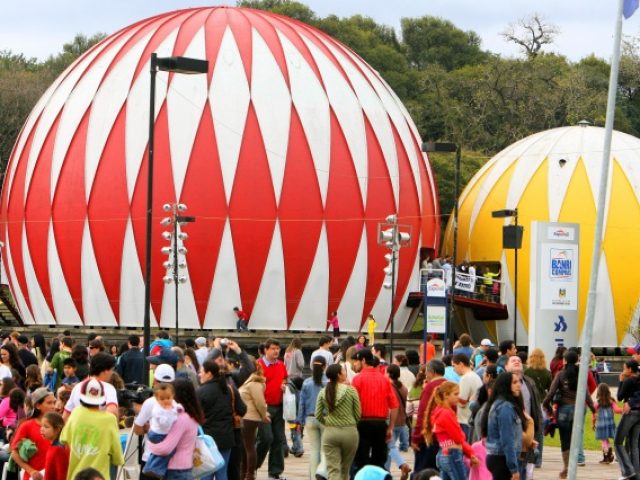 Setor de máquinas agrícolas e Farsul projetam Expointer 2016