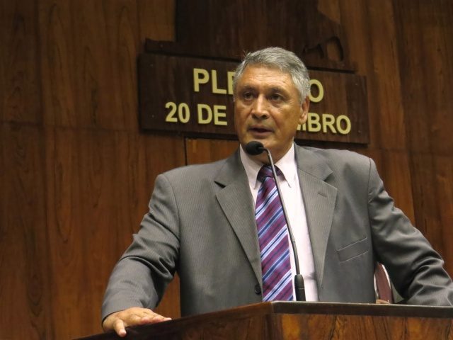 Prosseguem negociações para implantação de projeto de melhorias na energia rural