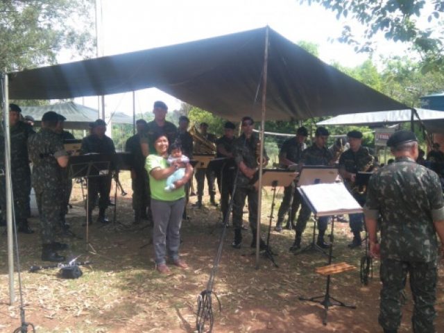 Militares realizam atividades nas comunidades indígenas de Salto do Jacuí
